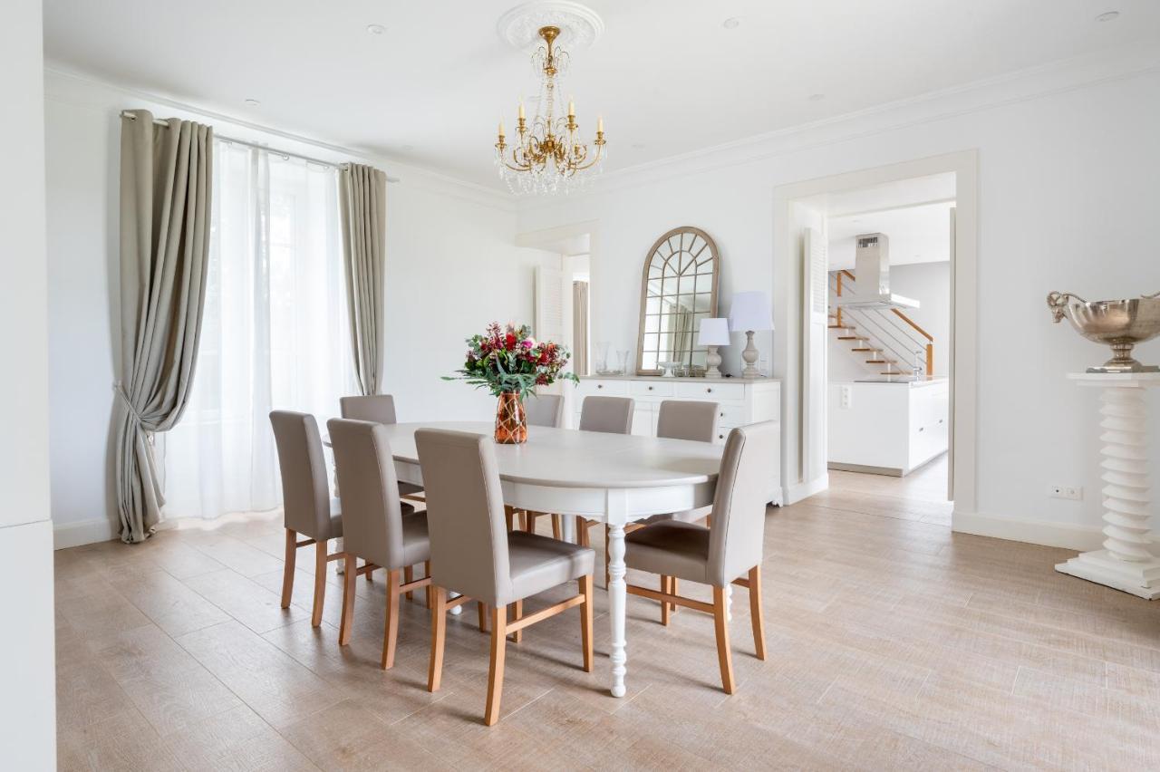 Bed and Breakfast Domaine Les Jardins Darsene Tinteniac Экстерьер фото