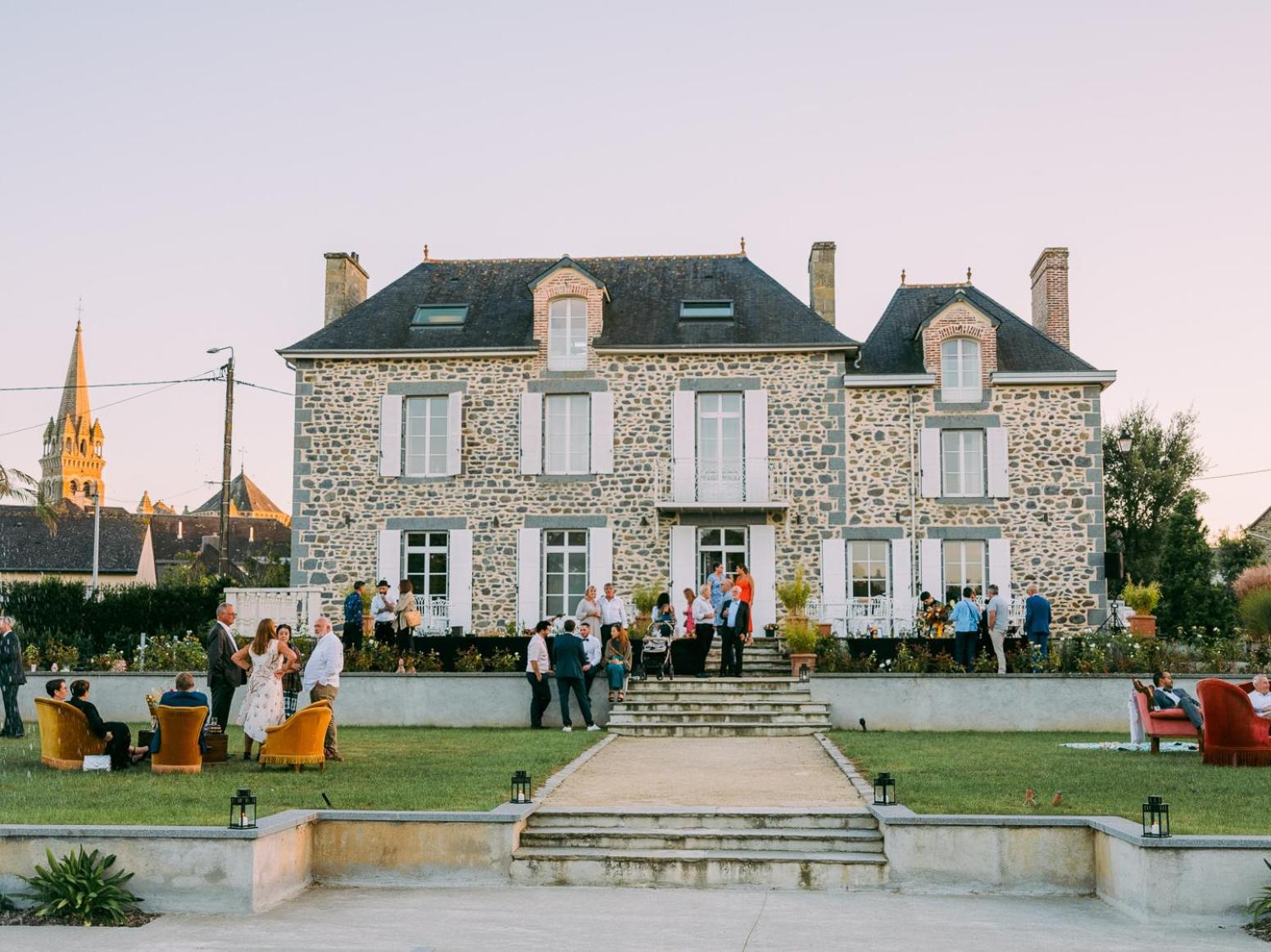 Bed and Breakfast Domaine Les Jardins Darsene Tinteniac Экстерьер фото