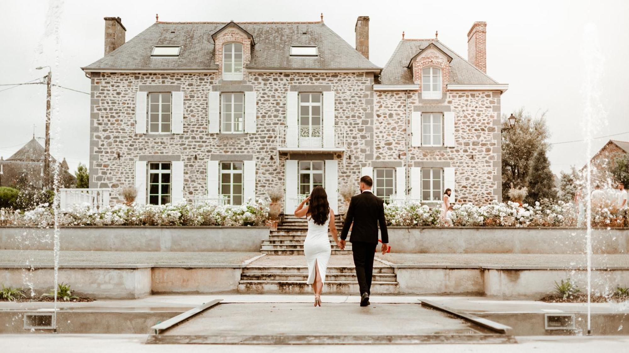 Bed and Breakfast Domaine Les Jardins Darsene Tinteniac Экстерьер фото
